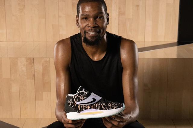 https___hypebeast.com_wp-content_blogs.dir_4_files_2021_04_kevin-durant-nike-kd14-launch-0.jpg