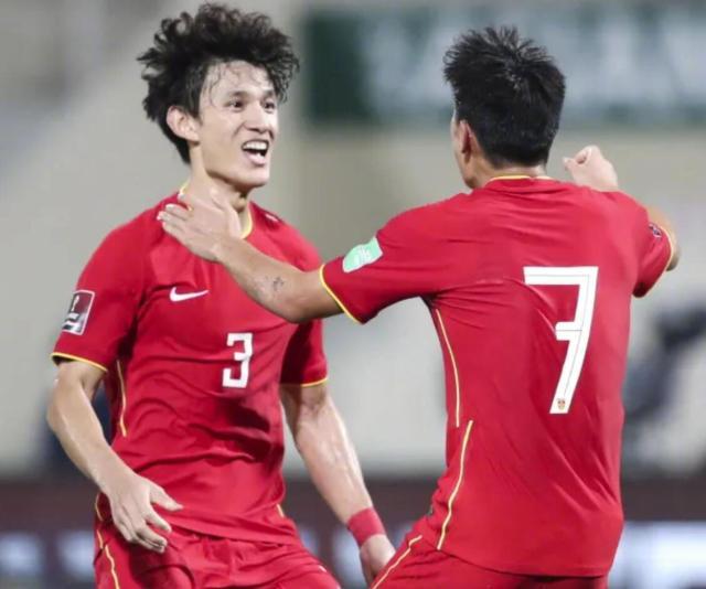 1633768636033055141.jpg 001QWMRUly1gv8xddm8ldj60vc0q6q4s02.jpg